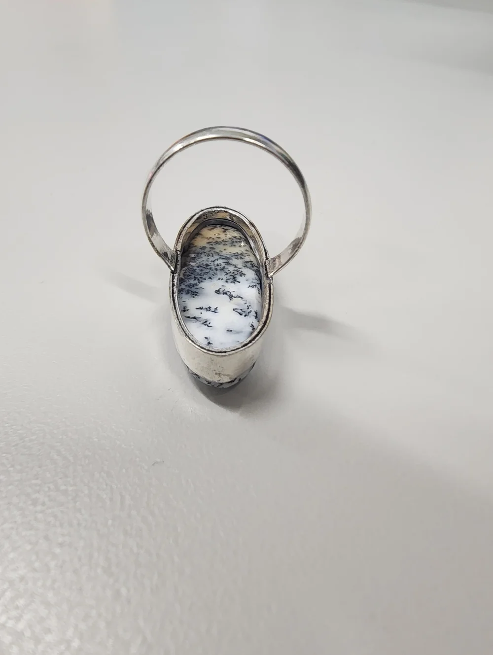 Sz 7.5-8 Resin Dendritic Agate/Opal-look Oval Statement Ring Boho White Black